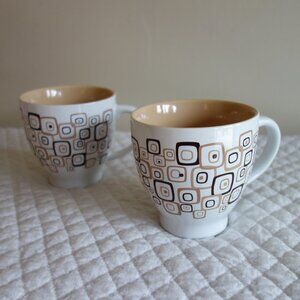 Set of two PIER 1 ONE Stoneware Retro Mod Brown & Tan Squares Jumbo Mugs